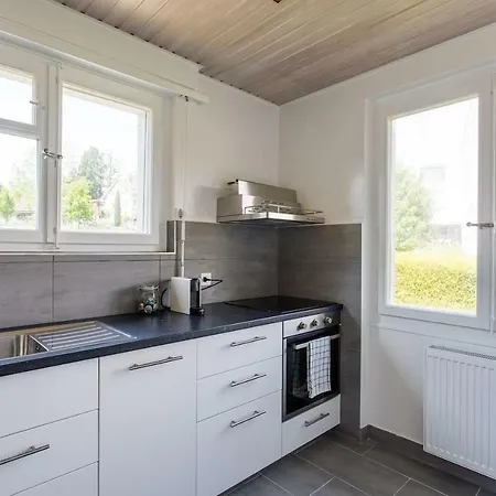 Apartamento Big 2br Family Flat With Balcony & Parking Close To Ehl/chuv/nrc Epalinges